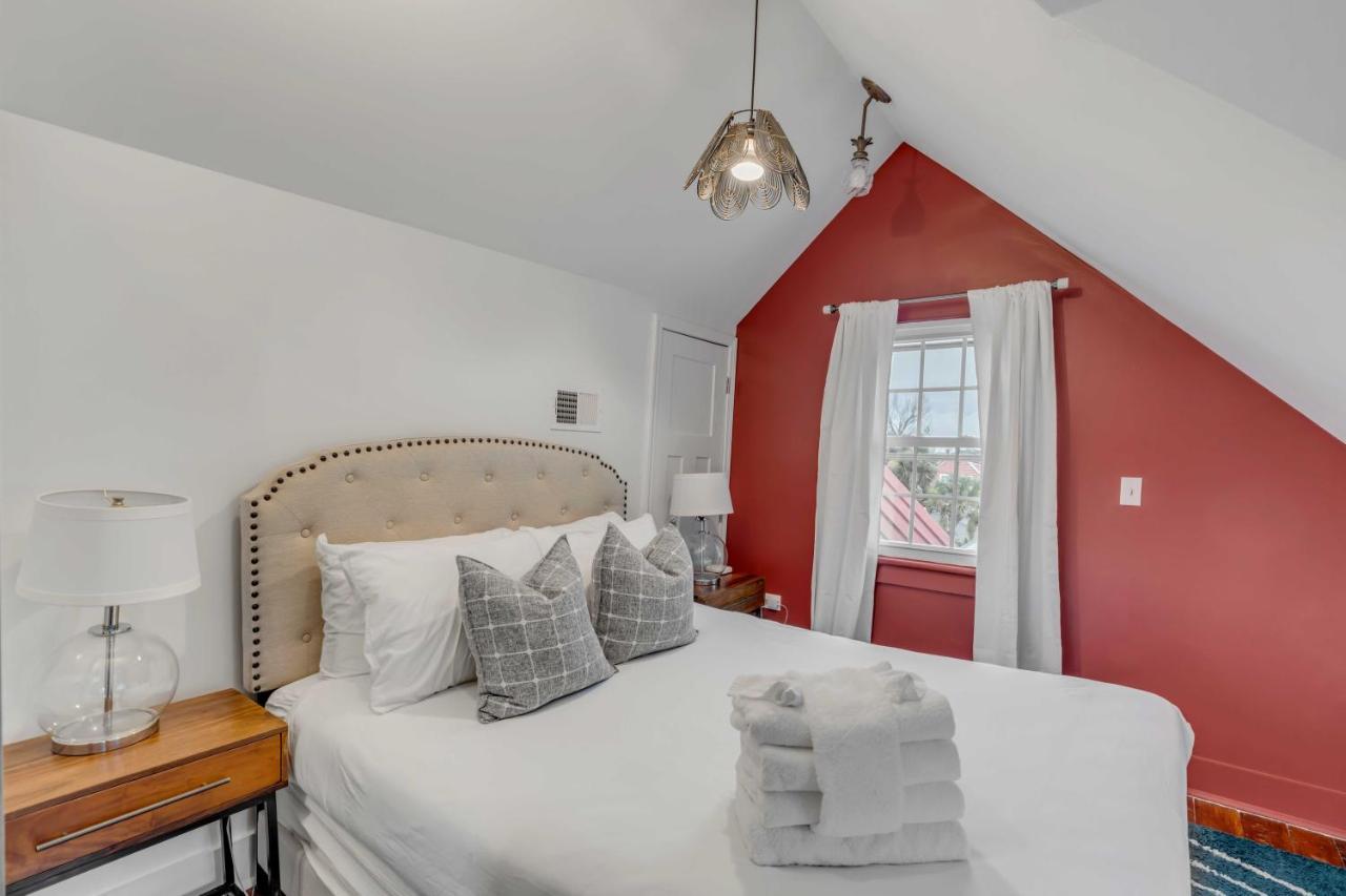 Апартаменти The Palmetto House B- Walk To King Street Чарлстон Екстер'єр фото